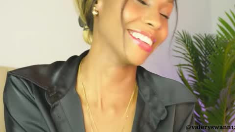 Valery swan1 online show from 11-11-25, 03:39