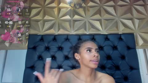 Snapshot of valery_villa_ chatting on 12-22-24, 12:50 Valery online show from 12-22-24, 12:50