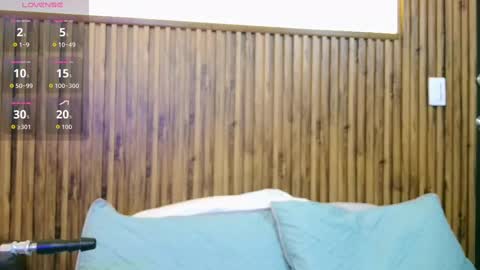 Valery  online show from 09-23-25, 11:46