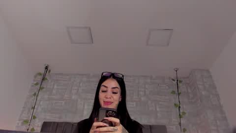 Snapshot of valerykat_ chatting on 01-05-26, 05:27 valerykat_ online show from 01-05-26, 05:27