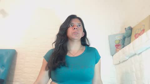 Snapshot of valeryloveh chatting on 12-15-25, 04:44 valeryloveh online show from 12-15-25, 04:44