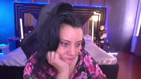 Snapshot of valeryrosseee chatting on 09-09-25, 06:46 Valery online show from 09-09-25, 06:46