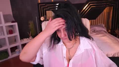 Snapshot of valeryrosseee chatting on 10-02-25, 07:10 Valery online show from 10-02-25, 07:10