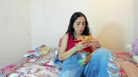 Snapshot of valeryysweett15 chatting on 05-29-26, 04:16 Valeryy online show from 05-29-26, 04:16