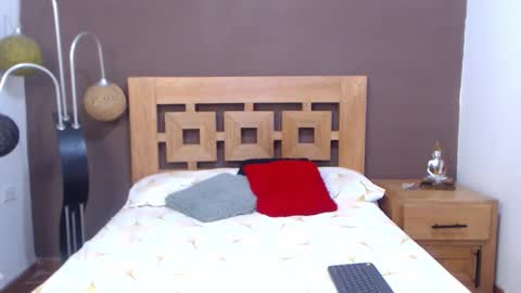 Sofia online show from 10-30-25, 11:16