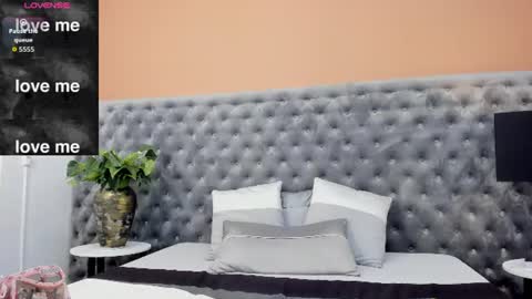 Snapshot of valesantodomingo chatting on 07-02-26, 03:23 Sofia online show from 07-02-26, 03:23