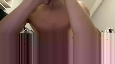 Snapshot of valesios chatting on 09-25-25, 07:28 valesios online show from 09-25-25, 07:28