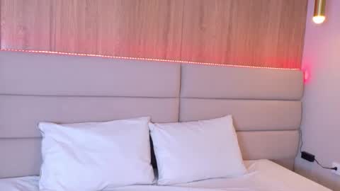 Vale online show from 11-20-25, 12:27