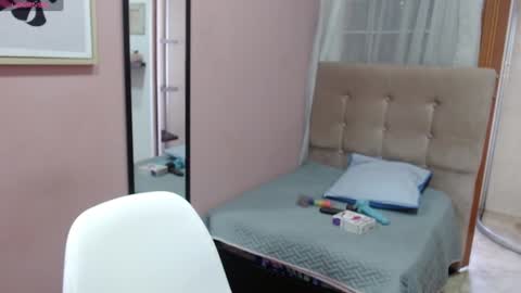 Snapshot of valevicious chatting on 12-31-24, 05:51 valevicious online show from 12-31-24, 05:51