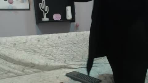 Snapshot of valevicious chatting on 02-22-25, 07:14 valevicious online show from 02-22-25, 07:14
