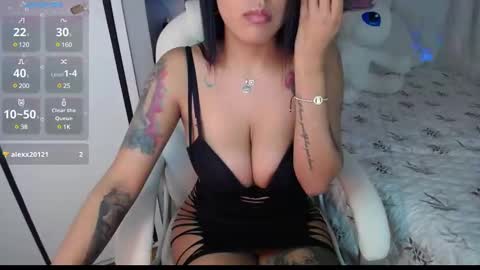 Snapshot of valewants chatting on 01-04-25, 04:44 Onlyfans katerinneval online show from 01-04-25, 04:44