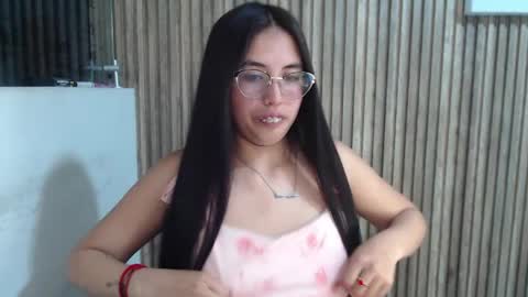 Valk online show from 04-06-26, 05:41