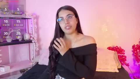 Snapshot of valk_diaz chatting on 06-14-26, 01:47 Valk online show from 06-14-26, 01:47