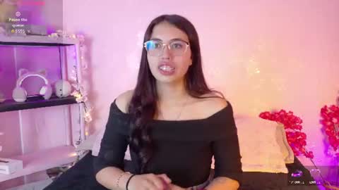 Snapshot of valk_diaz chatting on 06-14-26, 02:24 Valk online show from 06-14-26, 02:24