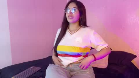 Snapshot of valk_diaz chatting on 07-04-26, 06:19 Valk online show from 07-04-26, 06:19