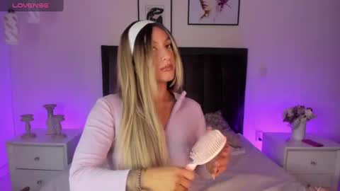 valka_doll online show from 07-18-26, 07:17