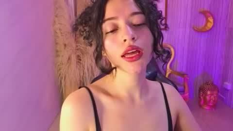 Valkiria  online show from 10-28-25, 01:14