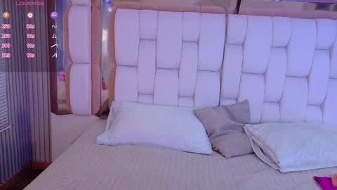 Valkiria moore  online show from 09-21-25, 08:10