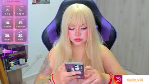 Snapshot of valkyrie_claire chatting on 03-12-25, 01:25 Valkyrie claire online show from 03-12-25, 01:25