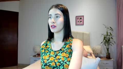 Snapshot of vallejo_macarena chatting on 03-03-25, 01:21 Macarena online show from 03-03-25, 01:21