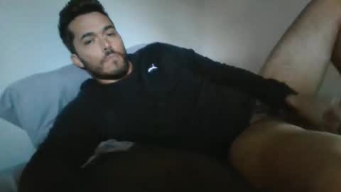 Snapshot of valleyboii69 chatting on 10-19-25, 11:05 valleyboii69 online show from 10-19-25, 11:05
