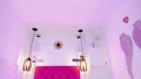 Snapshot of valloletsamar chatting on 03-02-25, 11:07 Vallolet Peach online show from 03-02-25, 11:07