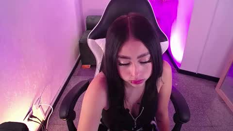 Snapshot of vallolett__ chatting on 03-03-26, 10:37 vallolett__ online show from 03-03-26, 10:37