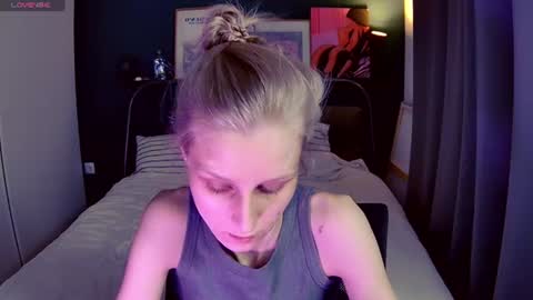 Snapshot of valorant_baby chatting on 06-20-26, 06:11 originally accaunt on cb - valorant girl nude show - only pvt. online show from 06-20-26, 06:11