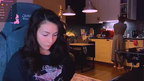 Little Devil online show from 11-03-25, 05:03