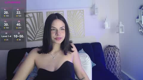 Snapshot of valya_russi chatting on 12-18-24, 01:56 Isabella online show from 12-18-24, 01:56