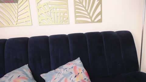 Snapshot of valya_russi chatting on 01-22-25, 04:12 Isabella online show from 01-22-25, 04:12