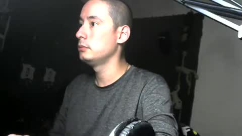 vampireathome online show from 10-22-25, 05:30