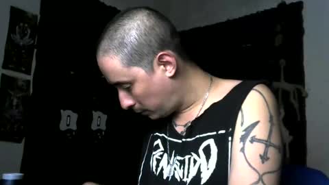 vampireathome online show from 10-24-25, 06:21