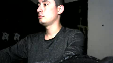 vampireathome online show from 10-30-25, 03:19