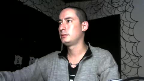 vampireathome online show from 11-25-25, 03:17