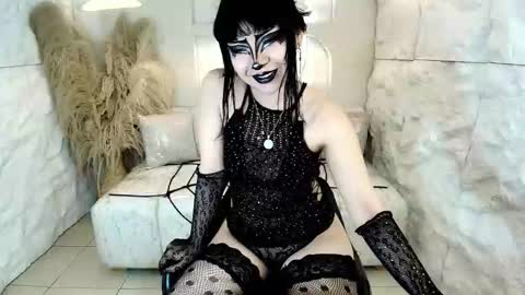 vampkitty_r online show from 02-23-26, 12:57