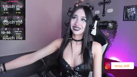 vampy_dolll online show from 07-14-26, 12:35