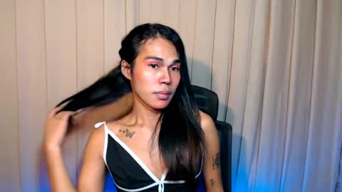 vampy_ebony_laxine online show from 06-14-26, 01:58
