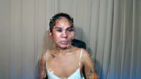 vampy_ebony_laxine online show from 06-21-26, 05:04