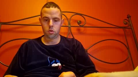 Snapshot of vancauterenjeroen chatting on 11-04-25, 10:47 vancauterenjeroen online show from 11-04-25, 10:47