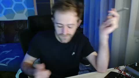 Emy online show from 10-12-25, 09:47