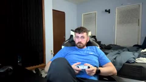 Snapshot of vandal2021 chatting on 11-12-25, 05:30 Vandal2021 online show from 11-12-25, 05:30