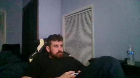 Snapshot of vandal2021 chatting on 11-24-25, 03:50 Vandal2021 online show from 11-24-25, 03:50