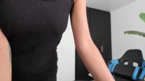 Babi Alu online show from 10-10-25, 02:49