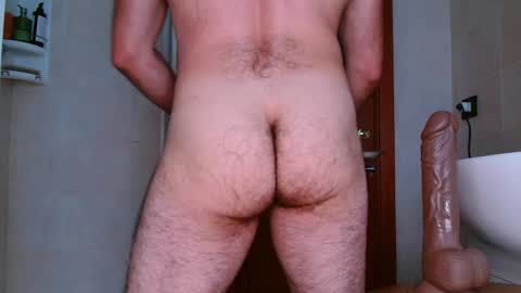 Snapshot of vandik669 chatting on 06-01-26, 01:24 vandik669 online show from 06-01-26, 01:24