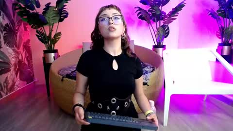 Vane online show from 02-17-26, 08:04