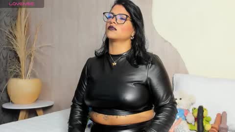 V A N E  online show from 03-22-26, 02:59