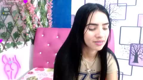 VANESA online show from 10-08-25, 01:09