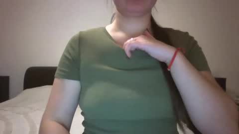 Snapshot of vanesajewel chatting on 12-11-24, 04:09 VanesaJewel online show from 12-11-24, 04:09