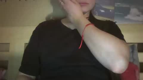 Snapshot of vanesajewel chatting on 02-07-25, 02:58 VanesaJewel online show from 02-07-25, 02:58